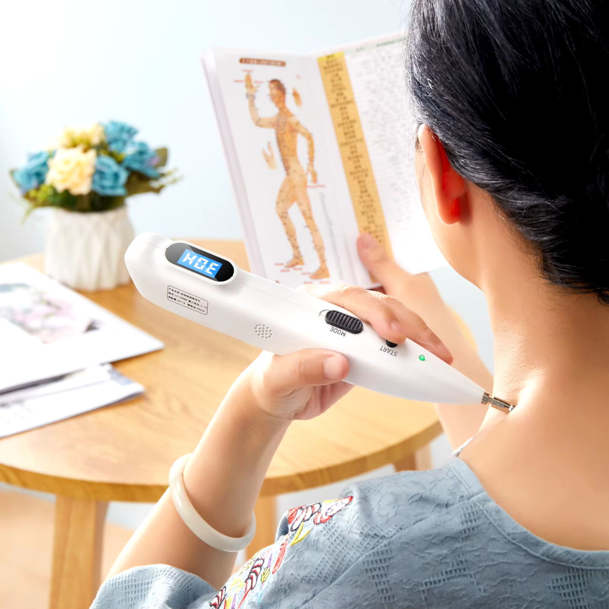 Stylo Électronique d'Acupression Médicale